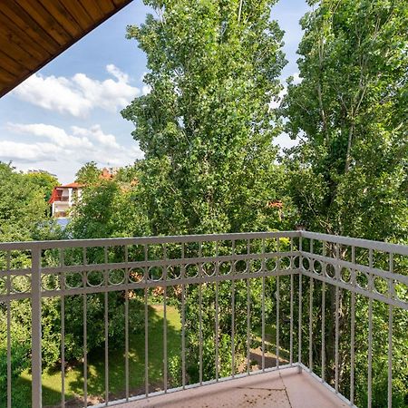 Izabella Panzio Bed and Breakfast Hajdúszoboszló Esterno foto