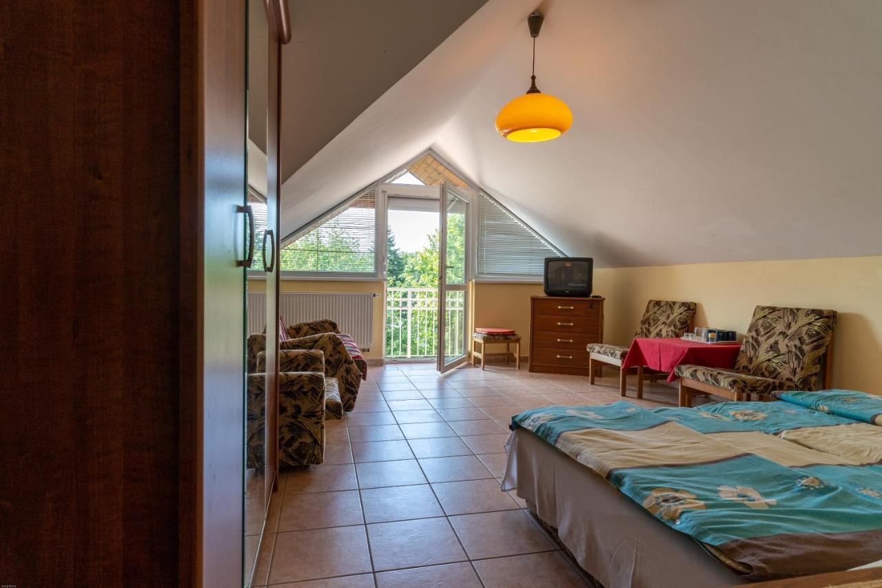 Izabella Panzio Bed and Breakfast Hajdúszoboszló Esterno foto