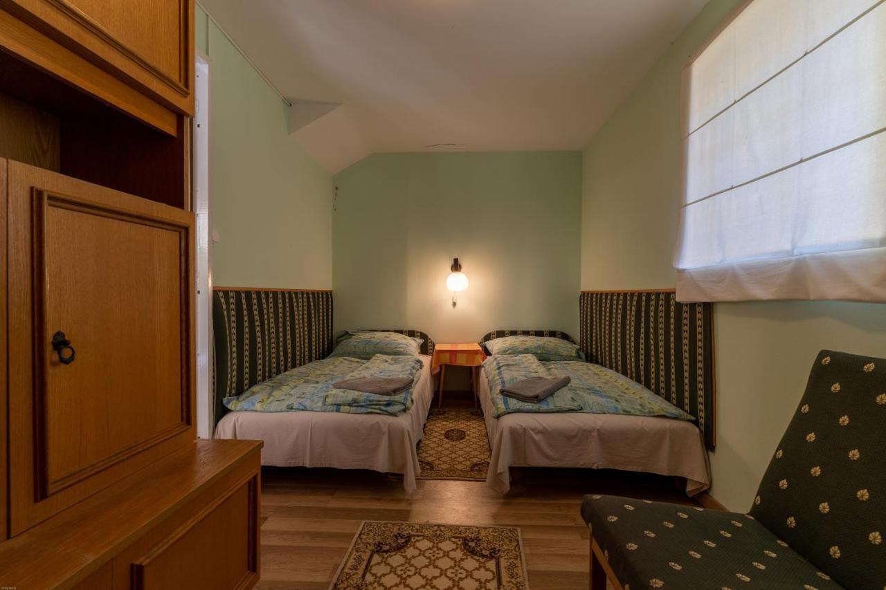 Izabella Panzio Bed and Breakfast Hajdúszoboszló Esterno foto