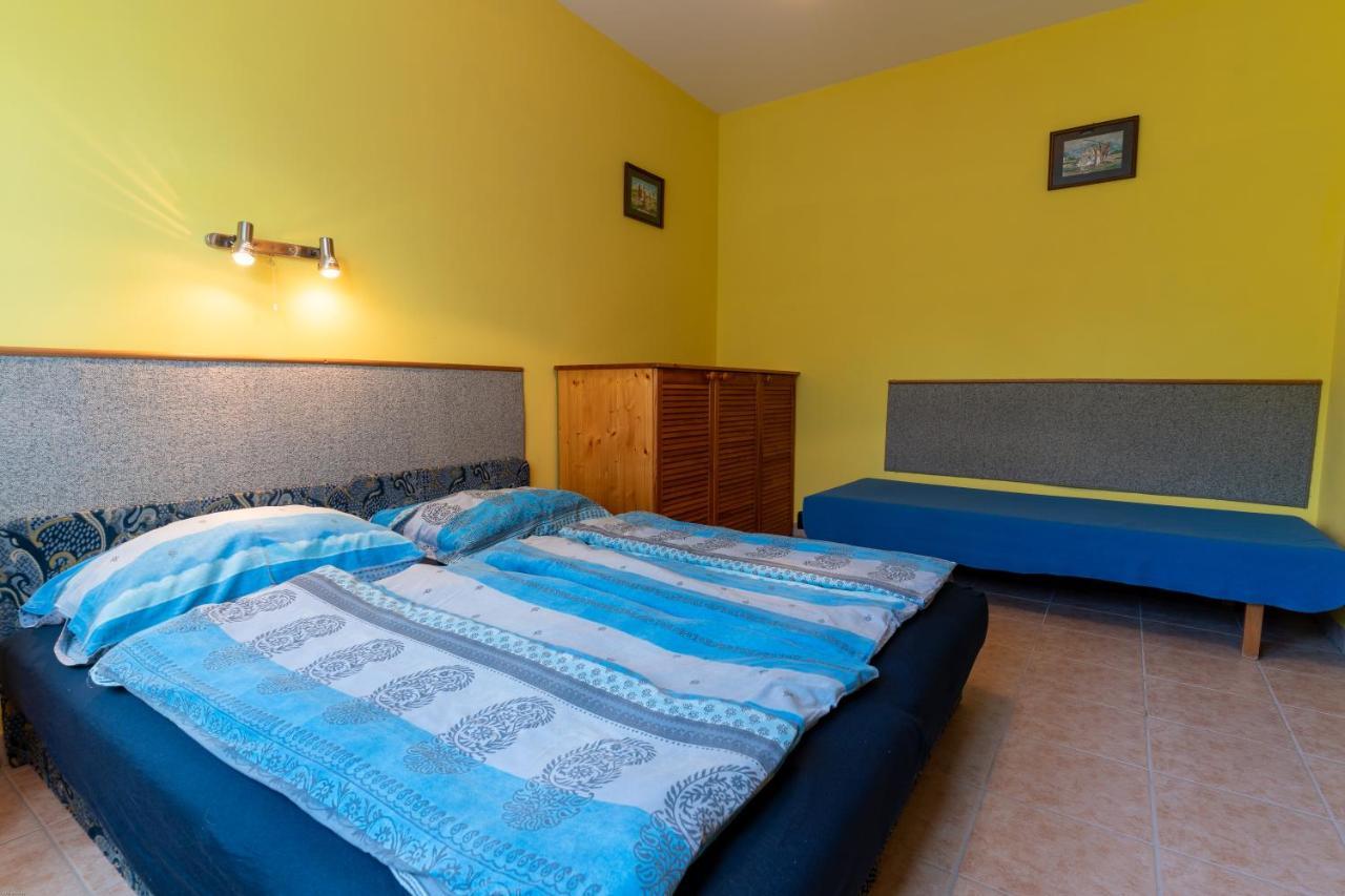 Izabella Panzio Bed and Breakfast Hajdúszoboszló Esterno foto