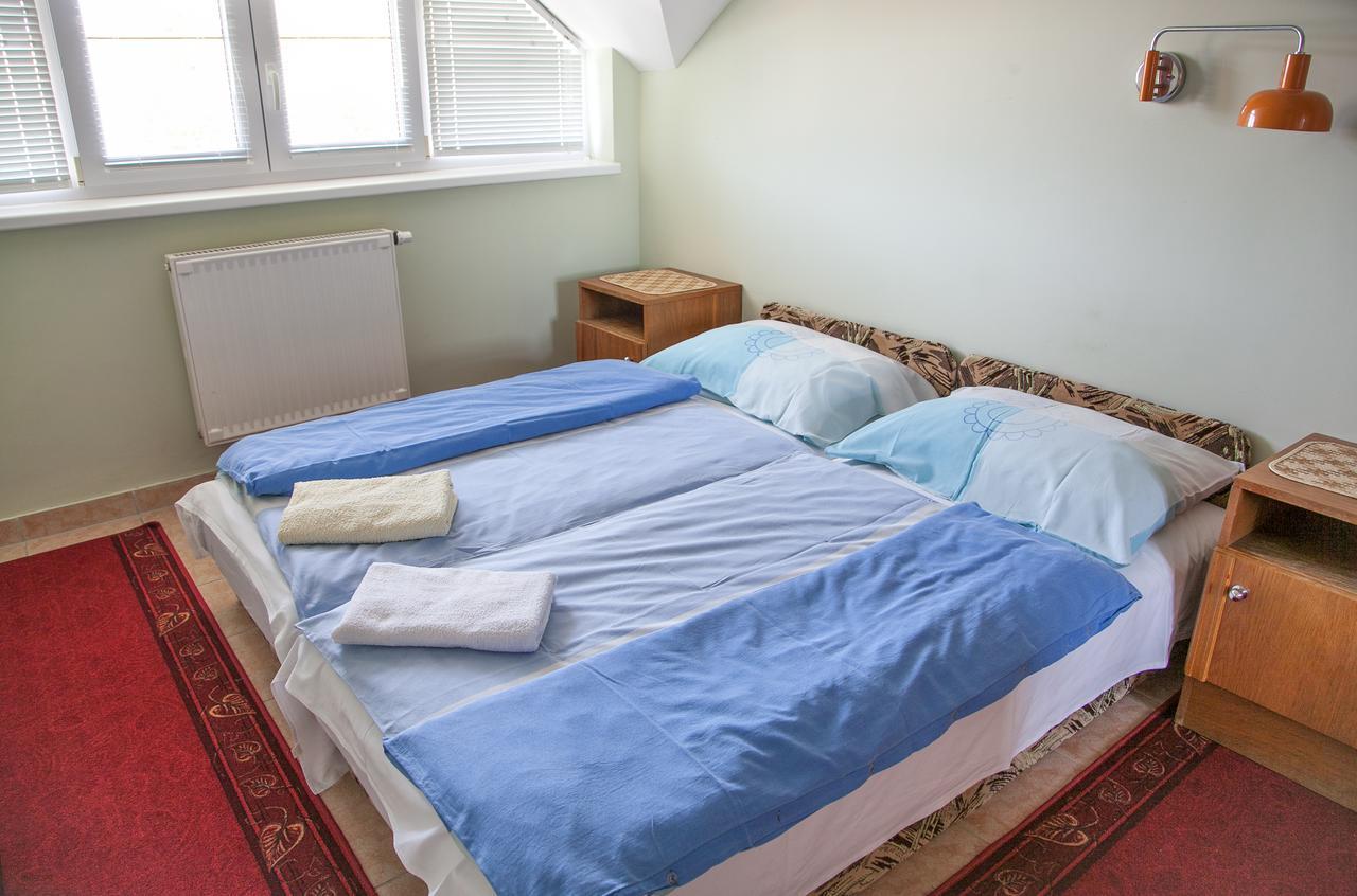 Izabella Panzio Bed and Breakfast Hajdúszoboszló Esterno foto