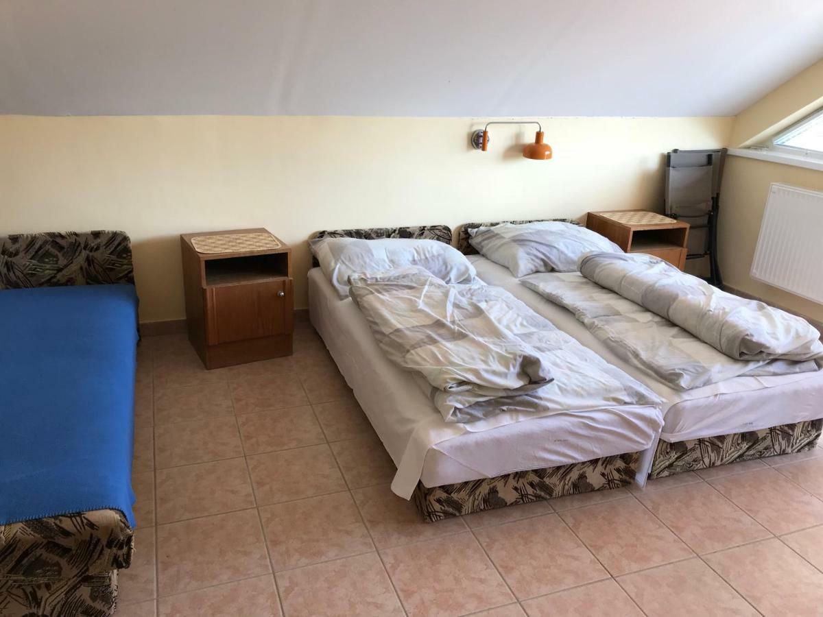 Izabella Panzio Bed and Breakfast Hajdúszoboszló Esterno foto